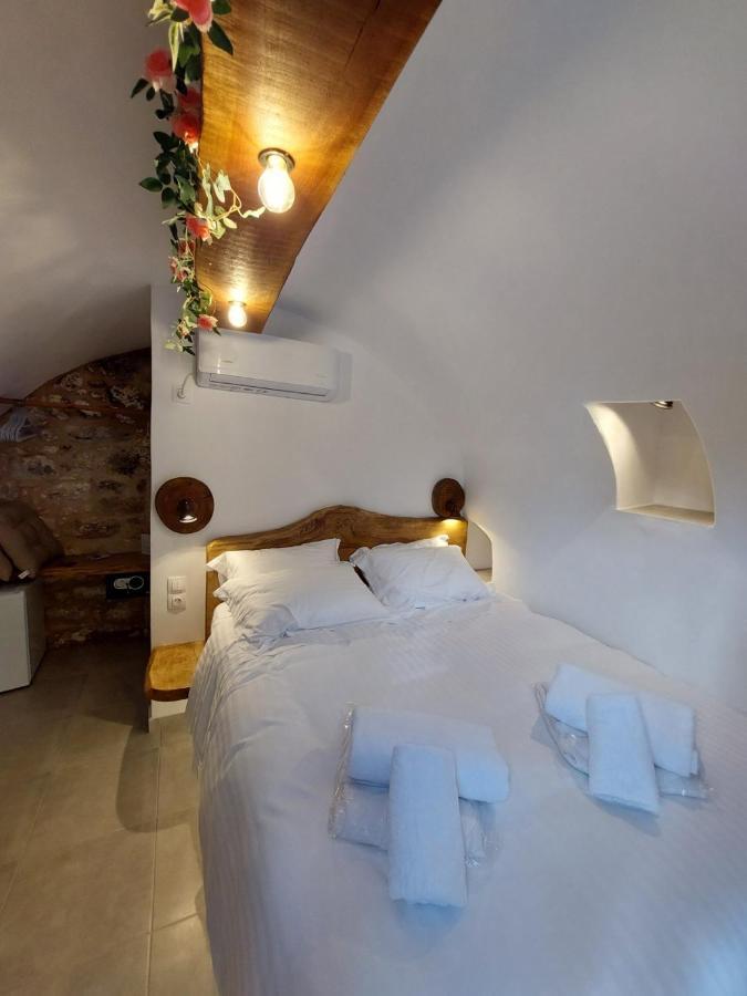 Myrto'S Luxury Rooms 阿里奥波利斯 外观 照片